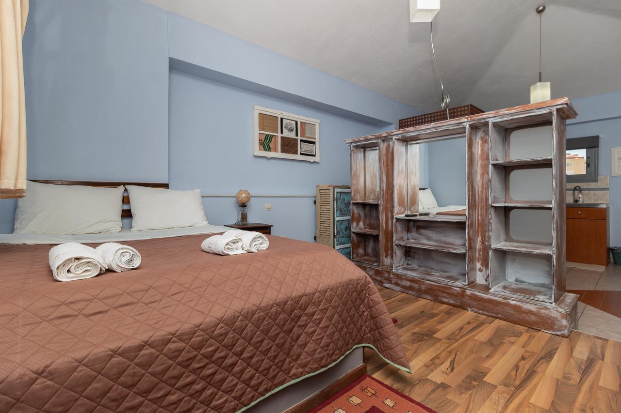 Ta Spitakia Tsarbopoulos Kyparissia Exterior foto